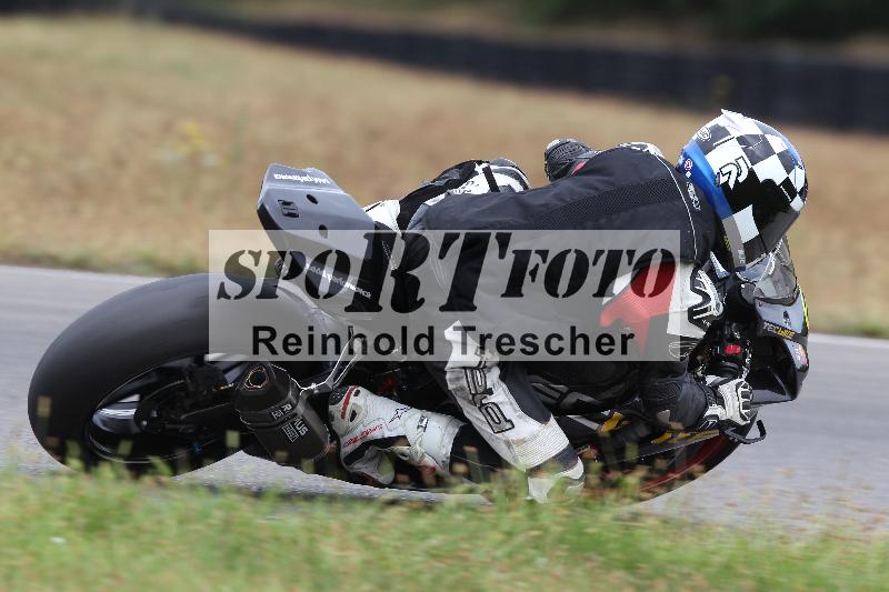 /Archiv-2022/46 29.07.2022 Speer Racing ADR/Gruppe rot/backside